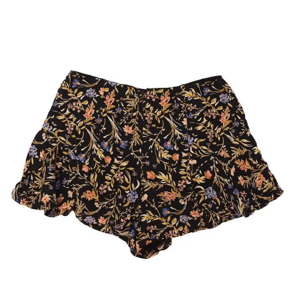 KIMCHI BLUE Floral Woven Shorts 2 Black Multi Hipster Hippie Vacay Cottage B6